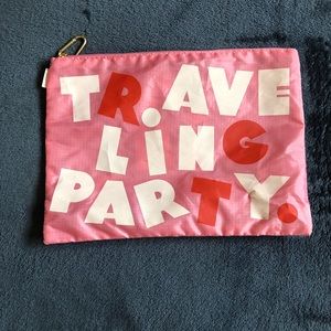 Ban.do Traveling Pouch